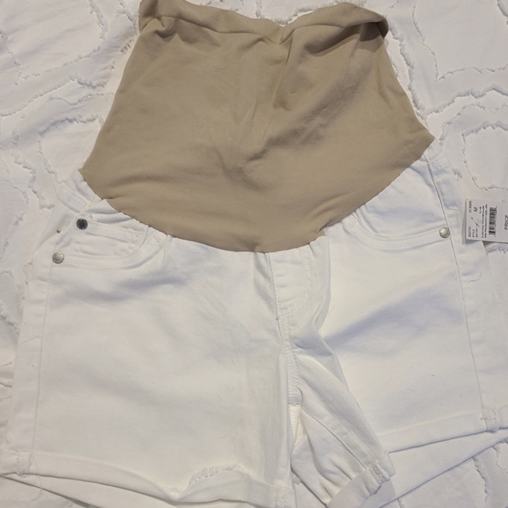 Maternity shorts, NWT, medium